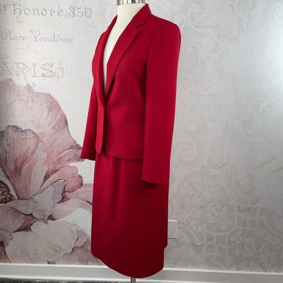 Haberdashery By Personal Vintage Red Skirt Suit Set Size 10 - Picture 4 of 12